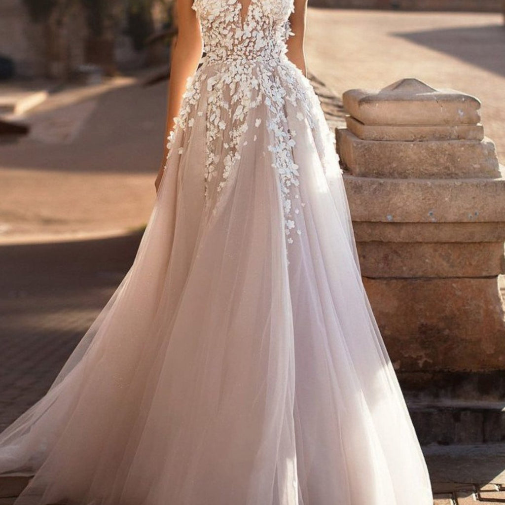 New Lace Wedding Dress - Sleeveless Deep V-Neck A-Line Train Mermaid/ Floor-Length Evening Gown with Asymmetrical Hem & Lace Paneling, Machine Washable - Elegant White/ Floor-Length Formal Evening Dres