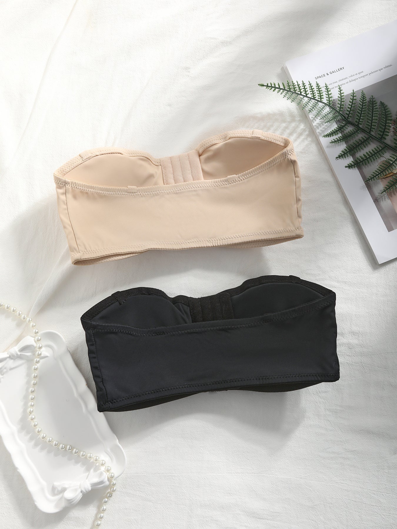 [Strapless Bustier Bras] 2pcs CELILIN Strapless Bustier Bras - Invisible Under Clothing, Medium Support & Coverage, Elastic Comfort Fit for Strapless/Off-Shoulder Dresses, Hiking & Outdoor Activities, Black & Beige, Daily Wea