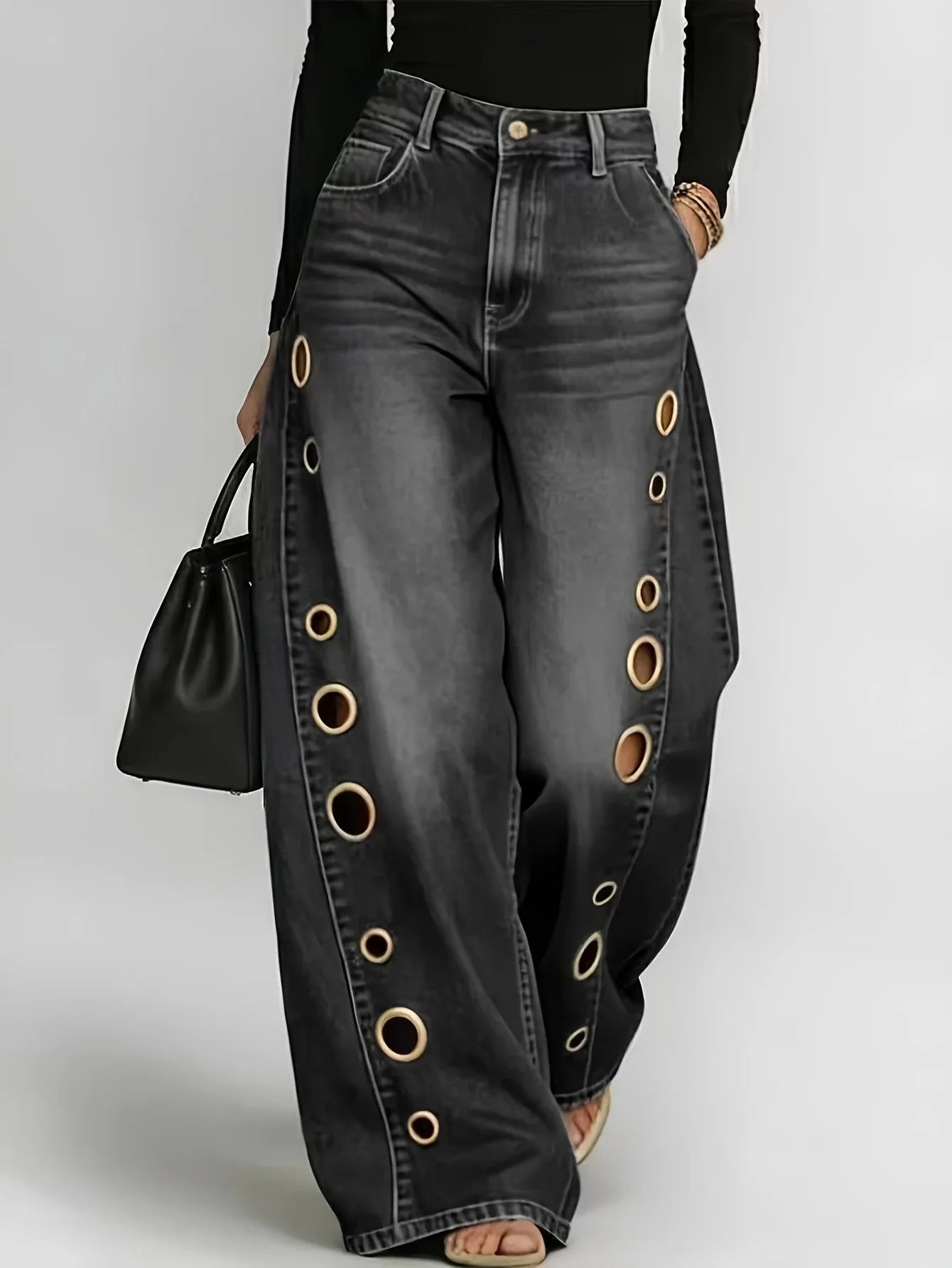 Retro-style wide-leg jeans with metallic eyelets, high-waisted, loose, floor-length fit