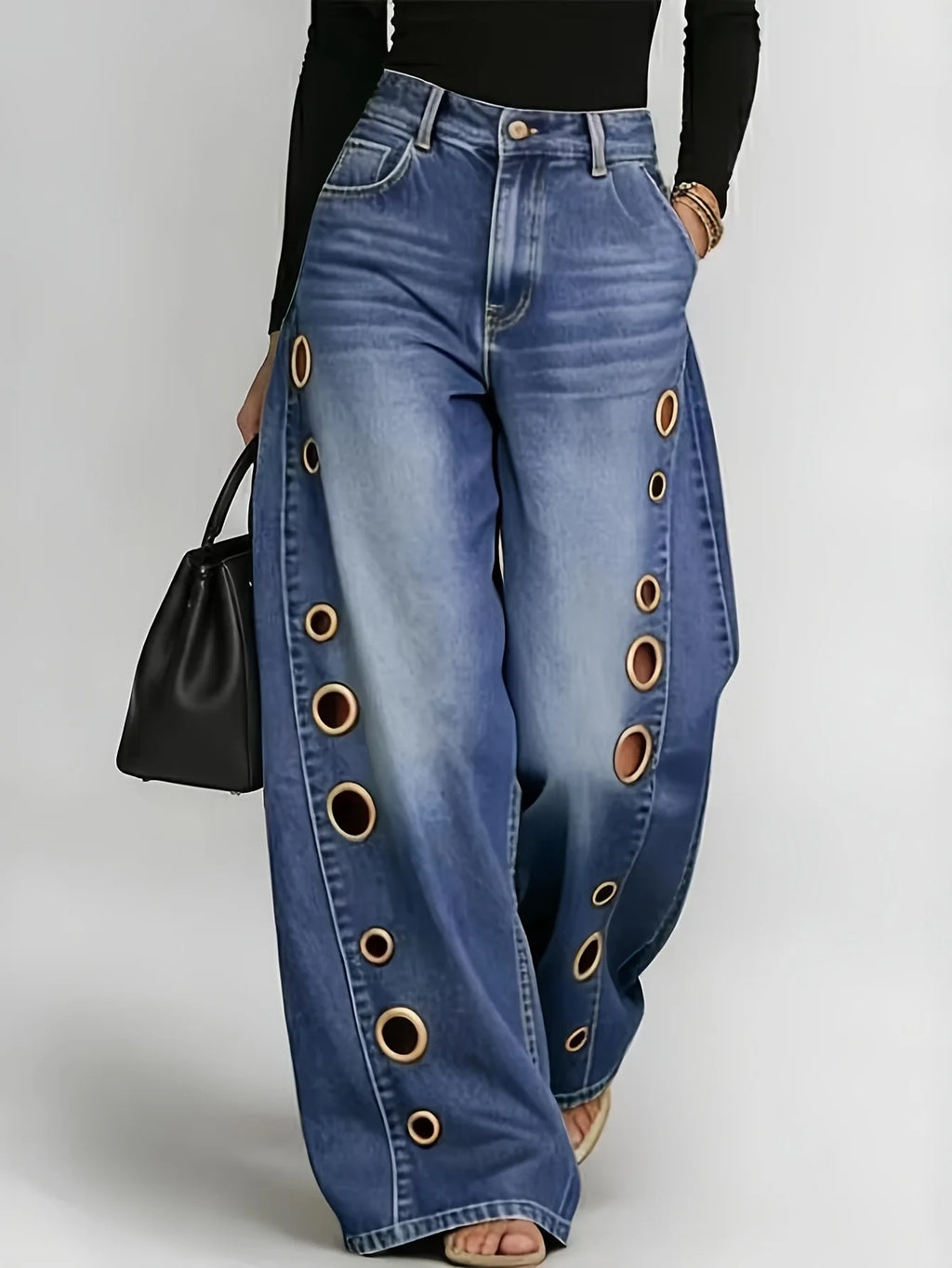 Retro-style wide-leg jeans with metallic eyelets, high-waisted, loose, floor-length fit
