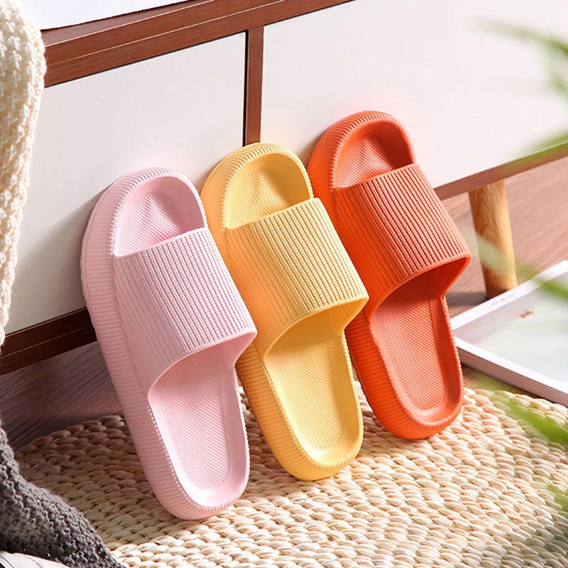 Women Thick Platform Cloud Slippers Indoor Home Eva Soft Sole Pillow Slides Sandals