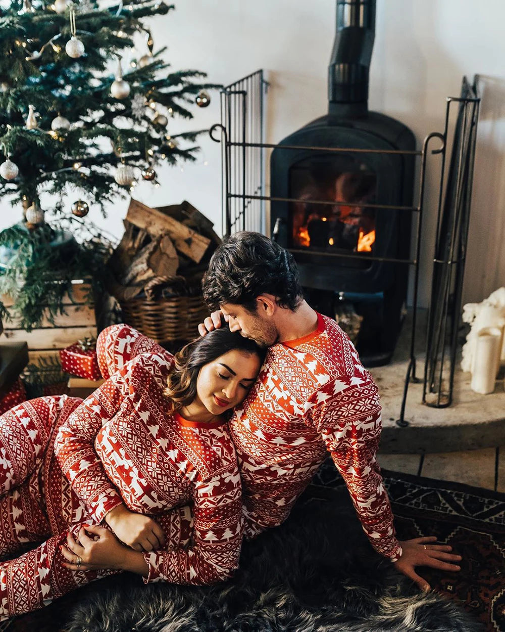 Family Matching Outfits Christmas Pajamas Sets Classic Elk Red Print Adult Dad Mother Daughter Sleepwear Baby Boys Girls Clothes