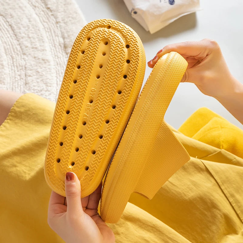 Women Thick Platform Cloud Slippers Indoor Home Eva Soft Sole Pillow Slides Sandals