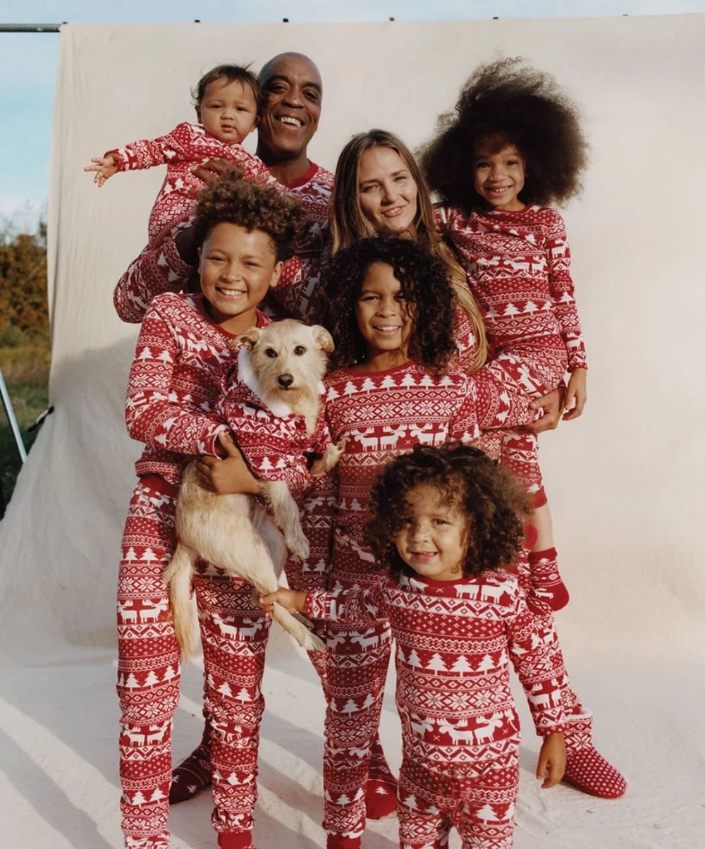 Family Matching Outfits Christmas Pajamas Sets Classic Elk Red Print Adult Dad Mother Daughter Sleepwear Baby Boys Girls Clothes