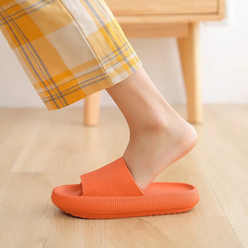 Women Thick Platform Cloud Slippers Indoor Home Eva Soft Sole Pillow Slides Sandals