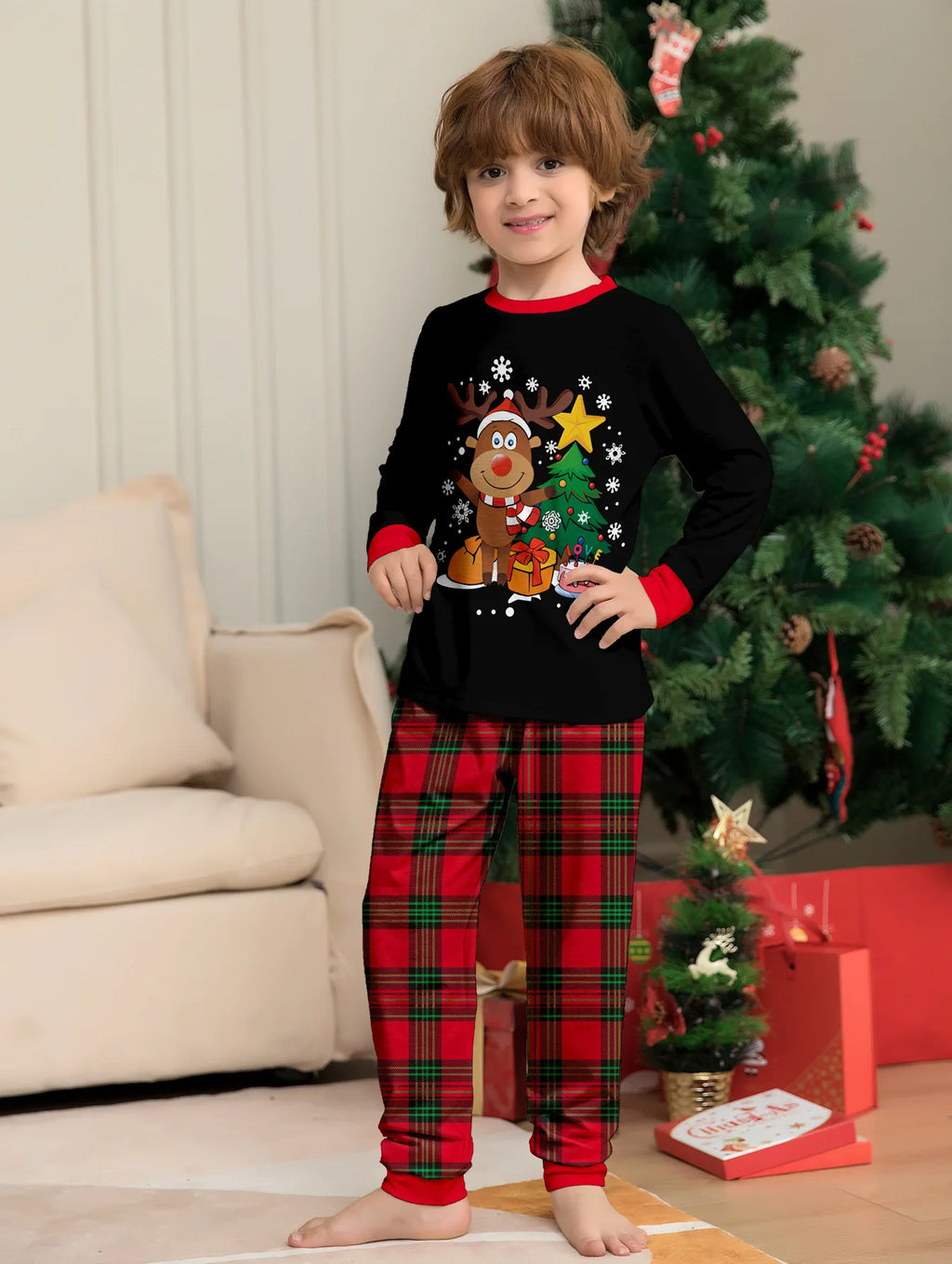 2025 Christmas Outfit Pajamas Family Matching Adult Kids News Xmas Pyjamas Clothes Set Baby Rompers Casual Sleepwear Family Look