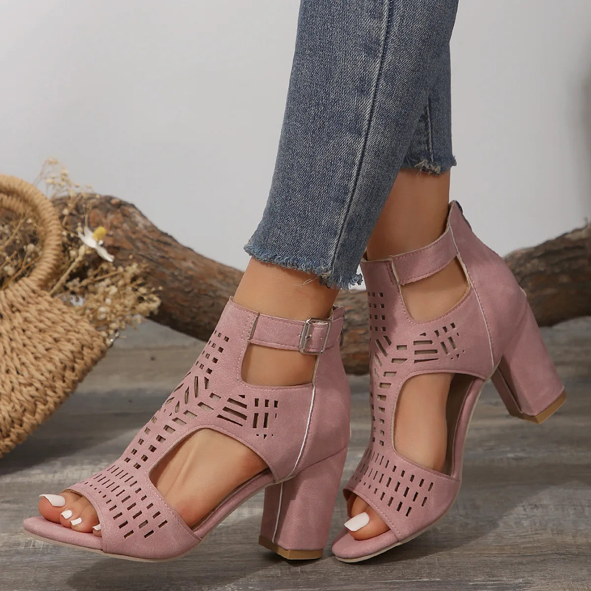 Women Fashion Strap Sexy High Heel Sandals Woman Roman Hollow Pumps Lace-up Peep Toe Sandals Casual Chunky High-heeled Sandals