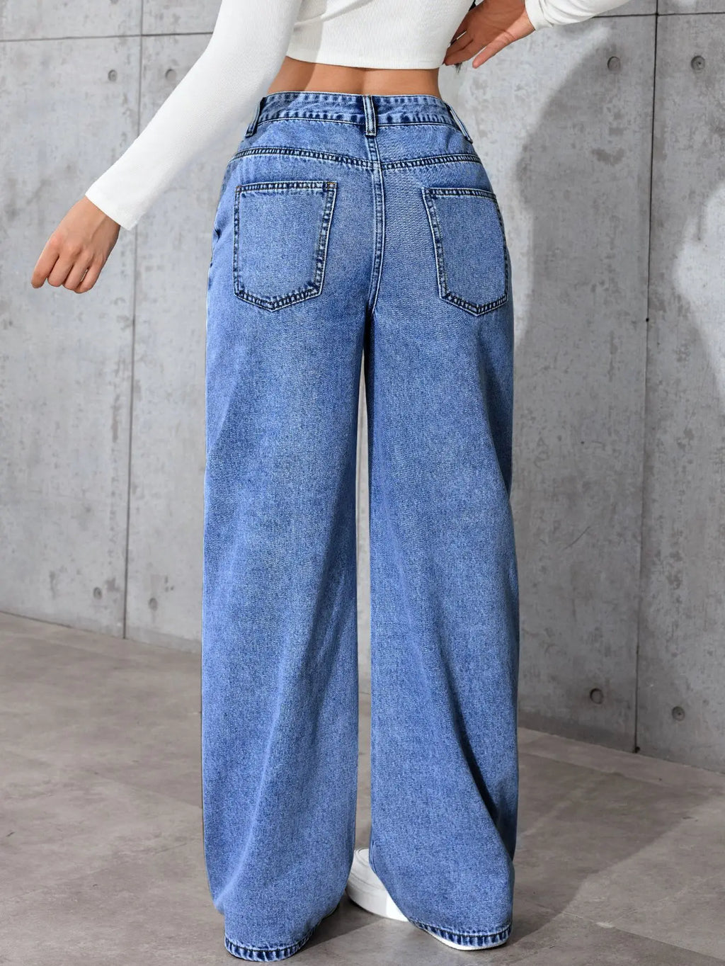 Wide-Leg Jeans High-Waist Plus-Size Jeans