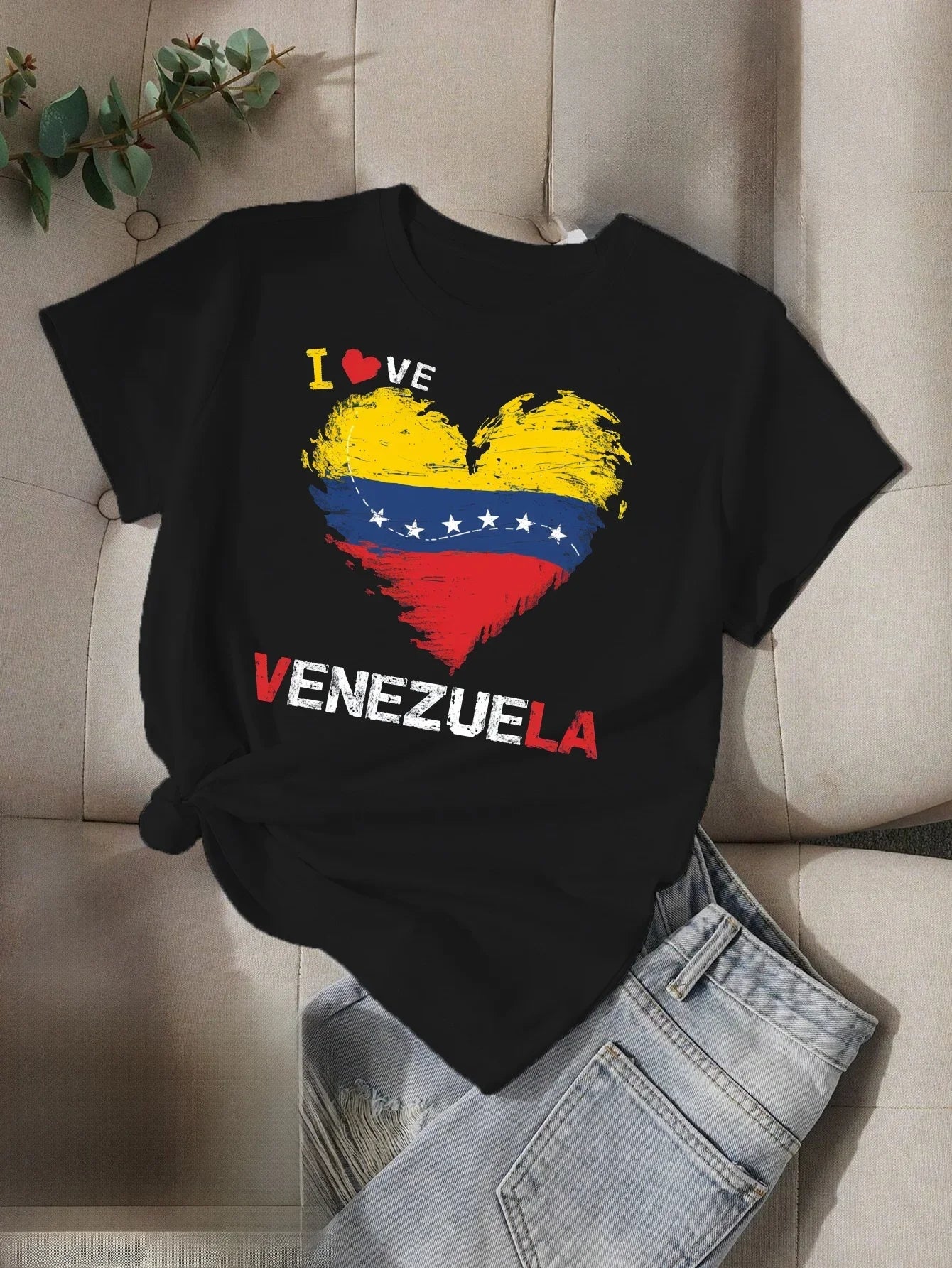 Women's Comfit T-shirt I LOVE VENEZUELA Aesthetic Clothes Women Short Sleeve Streetwear Top Tee﻿s ﻿Summer Causal Shirt