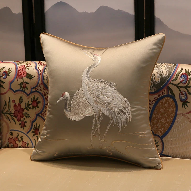 Chinese Style Crane Hugging Pillowcase Living Room Sofa Decoration Embroidered Cushion Cover Home Decor Luxury Pillow Covers