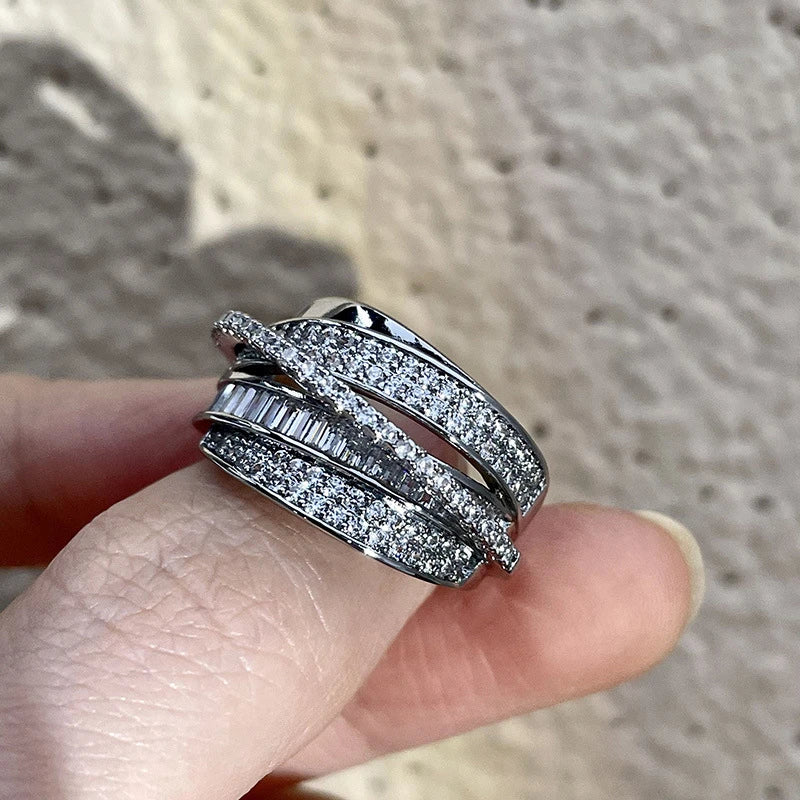 Light Luxury Inlaid Zircon Winding Finger Ring for Women Classic Cross Design Sparkling Opening Rings Bride Wedding Party Gift