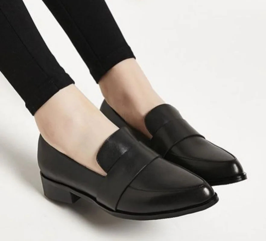 Shoes for Women 2025 Pointed Toe Ladies Summer Footwear Low Heel Elegant Black Moccasins Formal Korean Style Chic Point Lastest