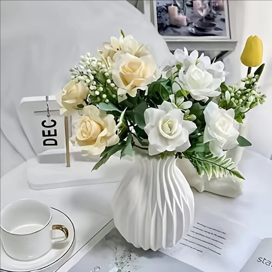 1pc Modern Style Striped Plastic Vase
