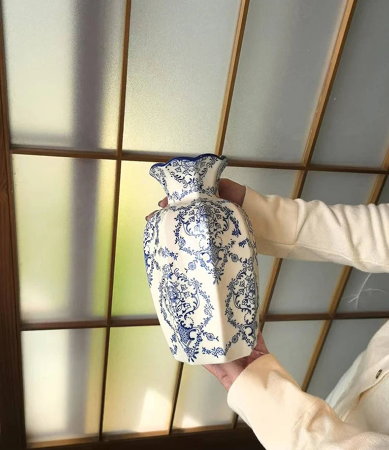 Hand-Painted Vase Blue White Porcelain Vase