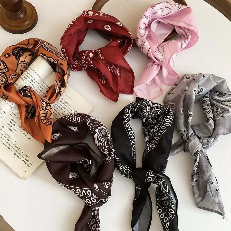 New Fashion Sunflower Printed Headscarf Hip Hop Wine Bandana Scarf Girls Square Scarves Headwear Bohemian Head Scarf Headbands D