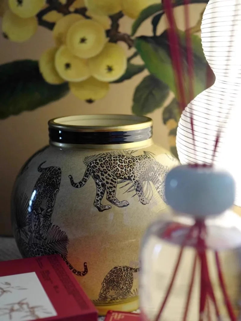 Ceramics Vases Modern Storage Flower Bottle Sculptures