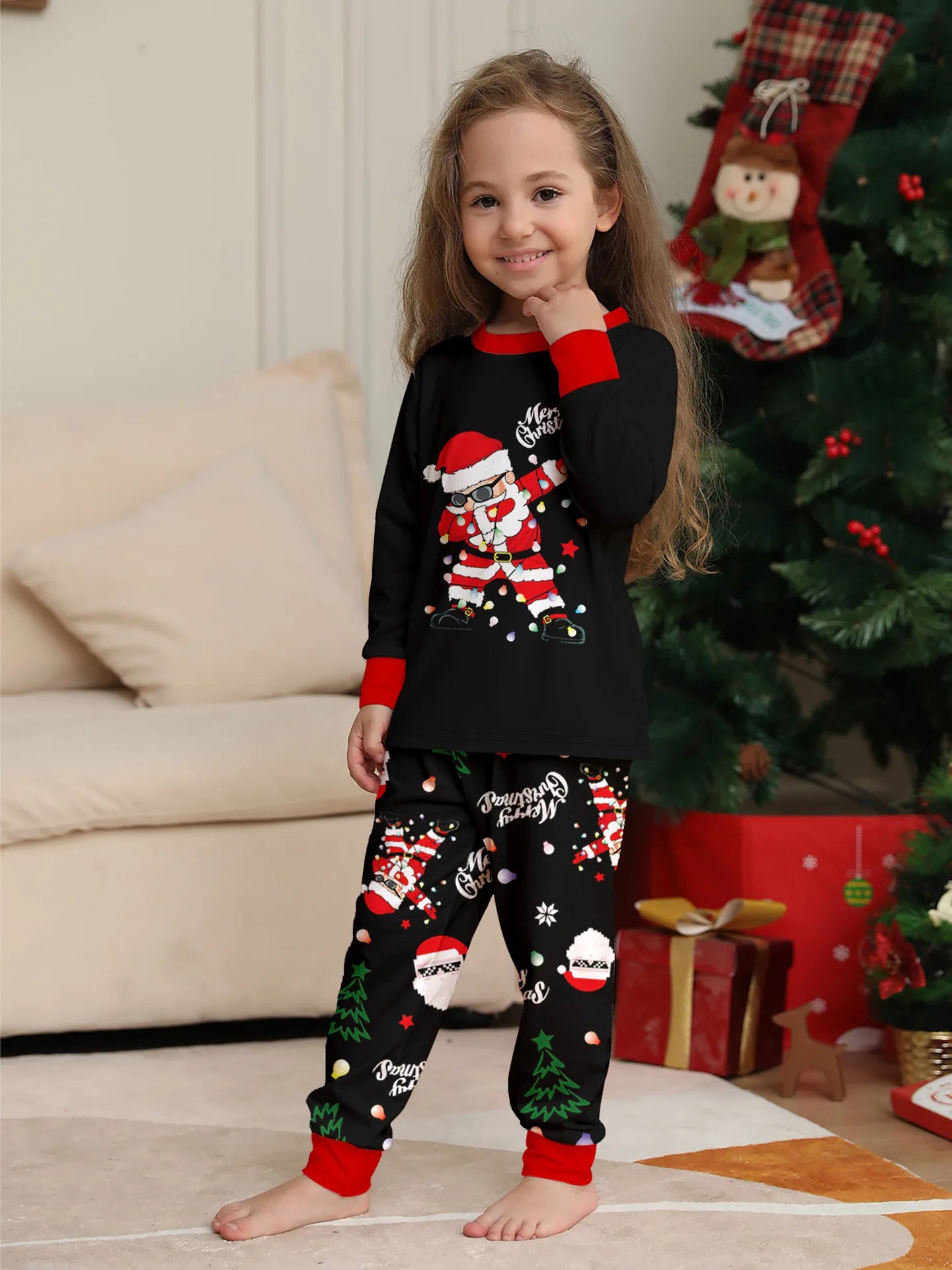 2025 New family-friendly home wear for Christmas holiday photos, including adult and children's pajama sets, Family Pajamas
