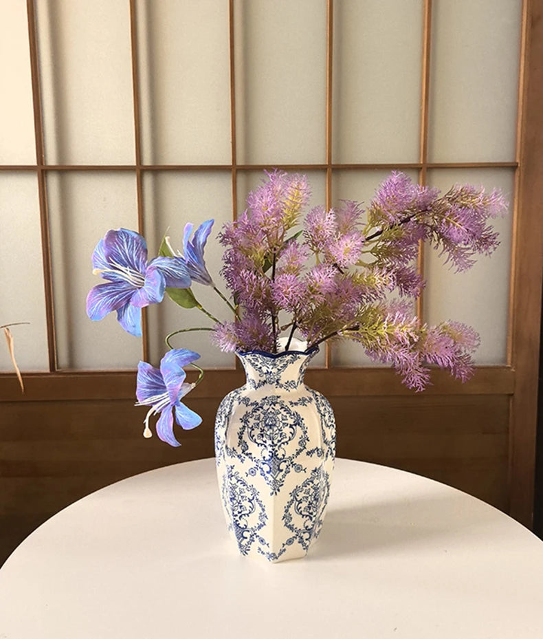 Hand-Painted Vase Blue White Porcelain Vase