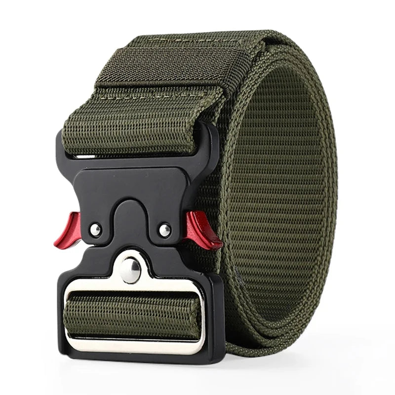 Men's sports belt, made of dark nylon material, with quick release metal buckle, ideal for outdoor and daily use
