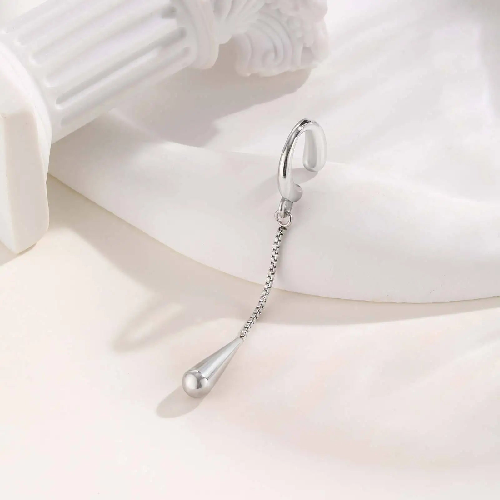 C-shaped Stainless Steel Teardrop Tassel Ear Cuff Clip Earrings for Women 1piece, No Piercings, Ear Cartilage Clips