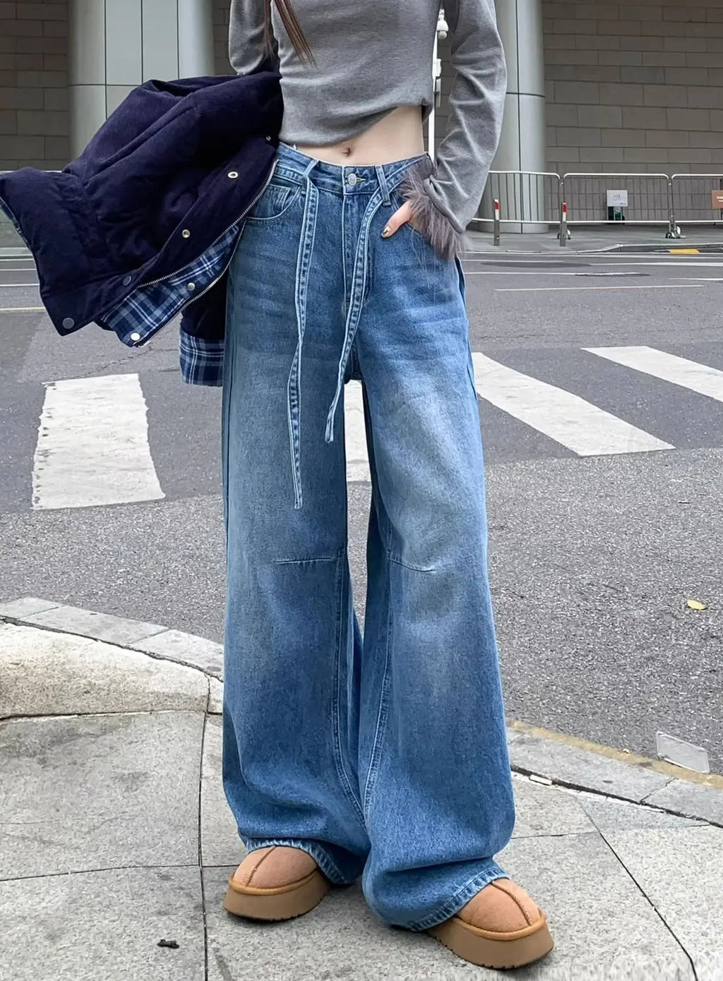 Women's Wide-Leg Jeans High-Waisted