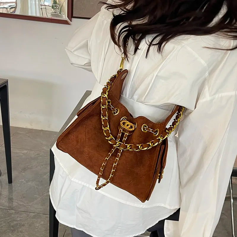 High-Quality Leather Women's Handbag Classic Elegant Design By Famous Designer Luxury Brand For Stylish Ladies