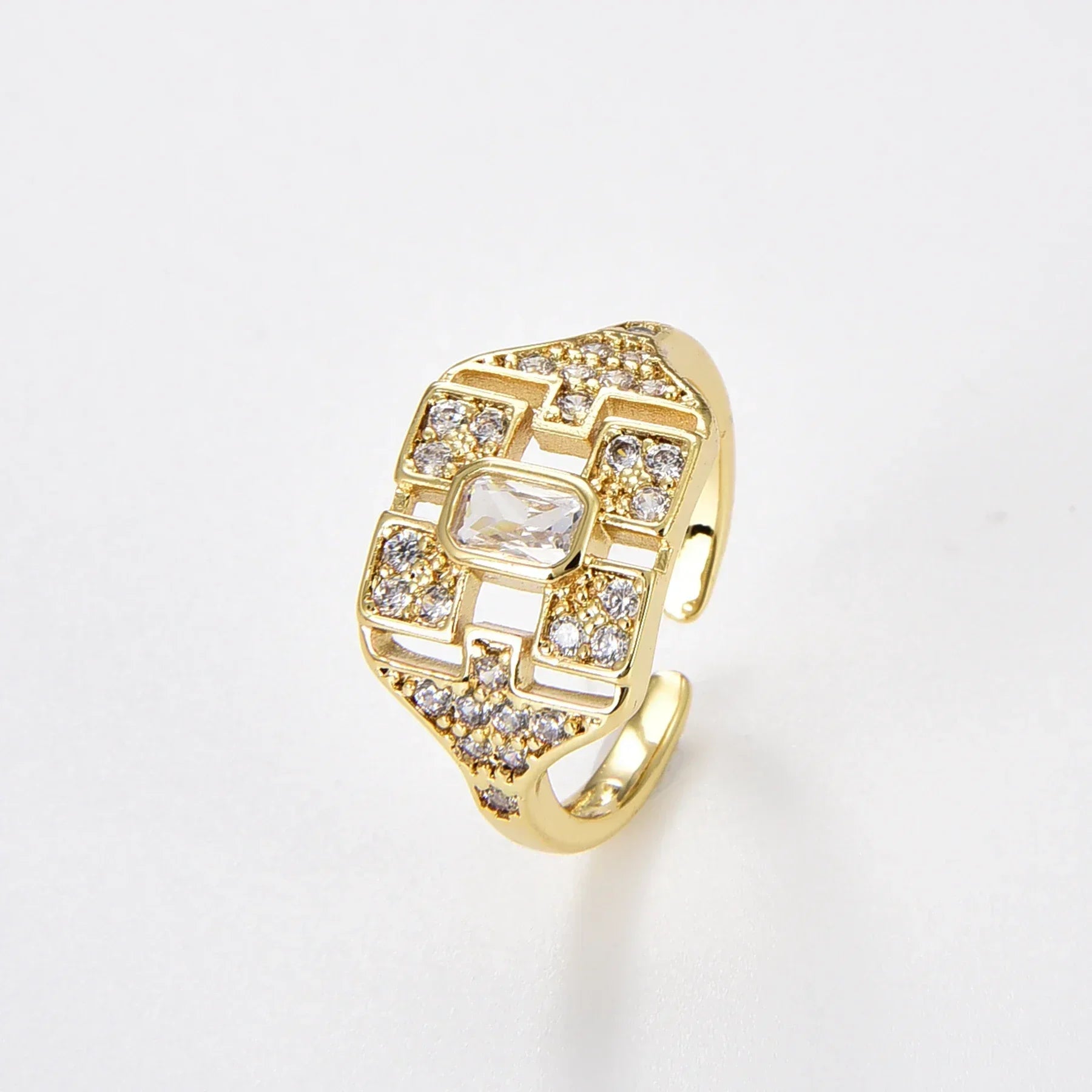 Ring for Women Men Vintage Brass Jewelry Paved Zircon Fashion Design Noble High Quality Synthetic-Gems Open Rings Wholesale