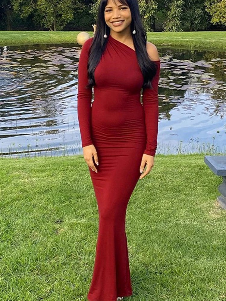 Women's Dresses Autumn New Sexy One-Shoulder Red Dress Streetwear Fashion Casual Slim Elegant Female Club Knitted Dress Clothing