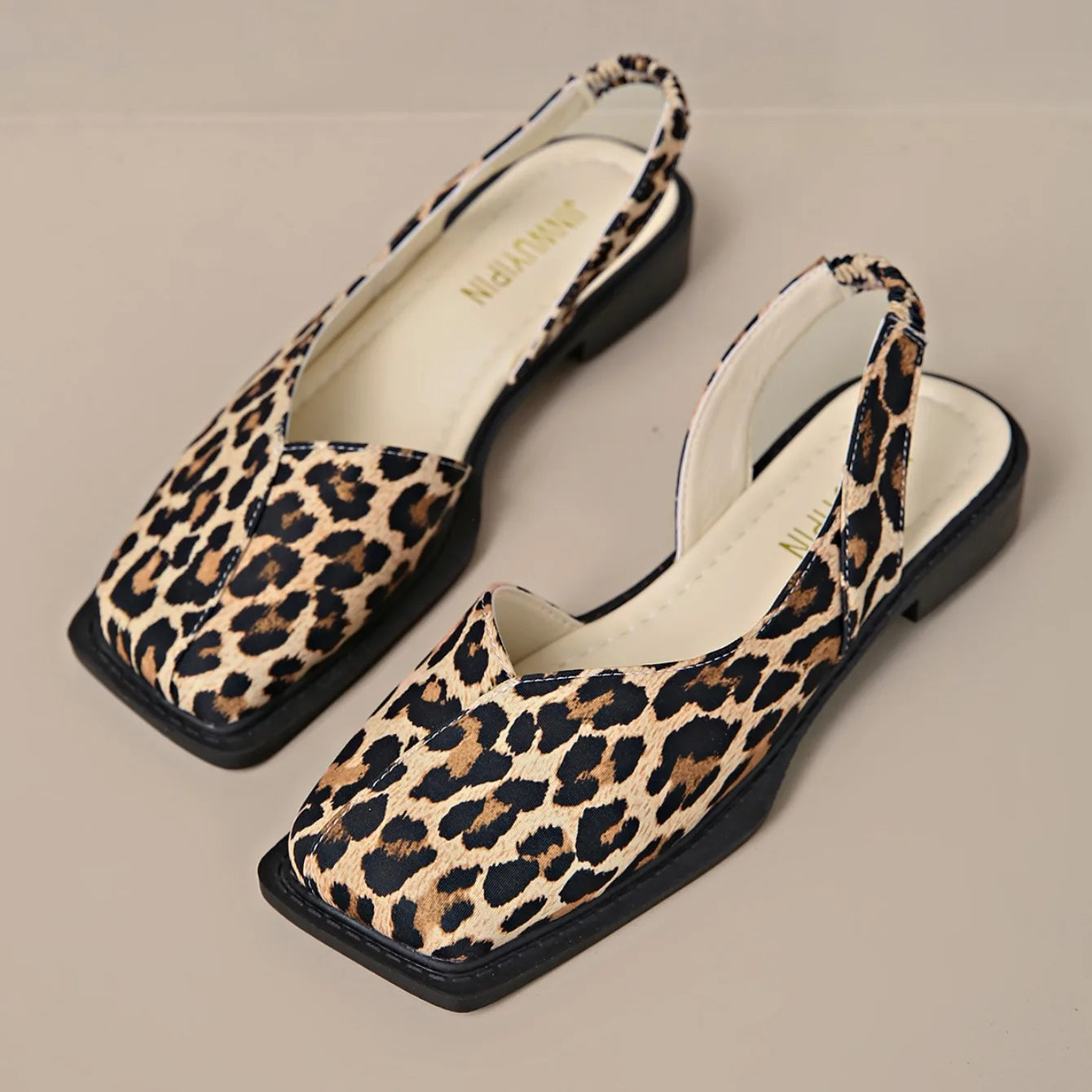Women Sexy Sandals Elegant Square Toe Causal Flat Shoes for Women Fashion Low Heels Sandals Brand Designer Women Party Shoes
