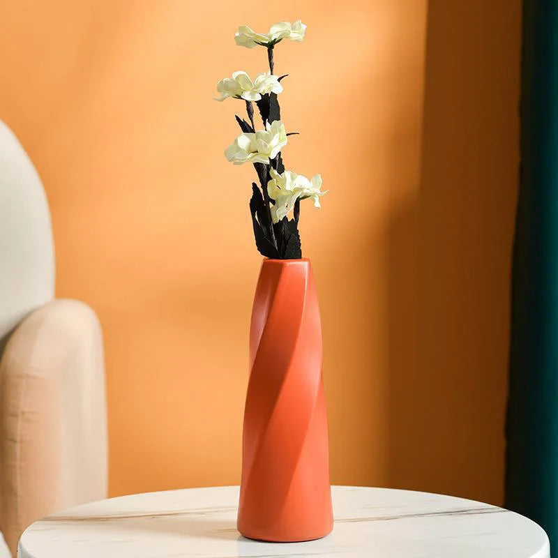 Simple Vase Decoration