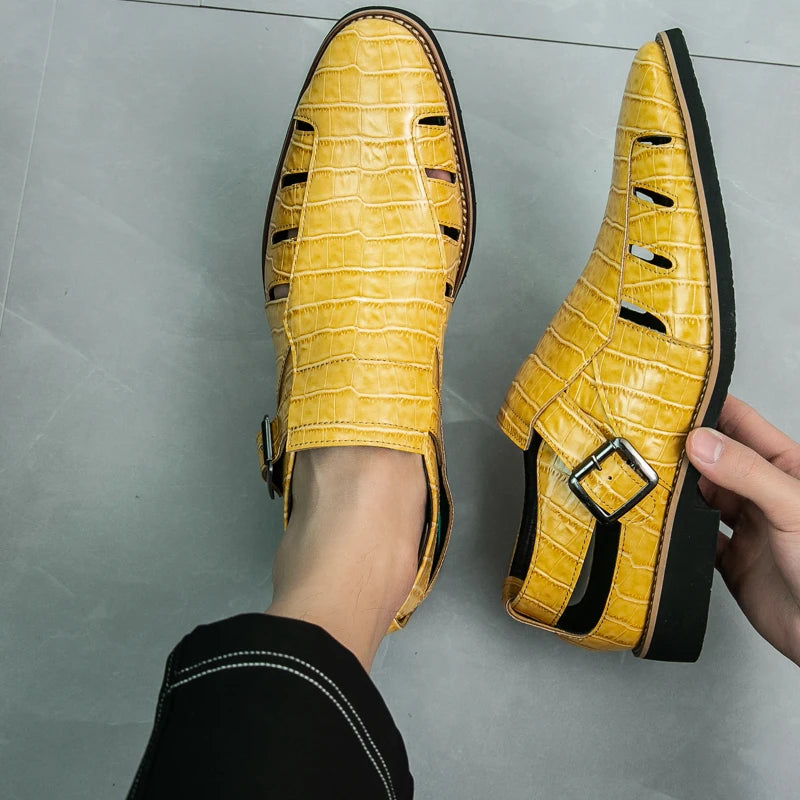 Summer New Sandals Comfortable, Lightweight, Personalized, Handsome, Fashionable, Popular, One Step Men's Leather Shoes