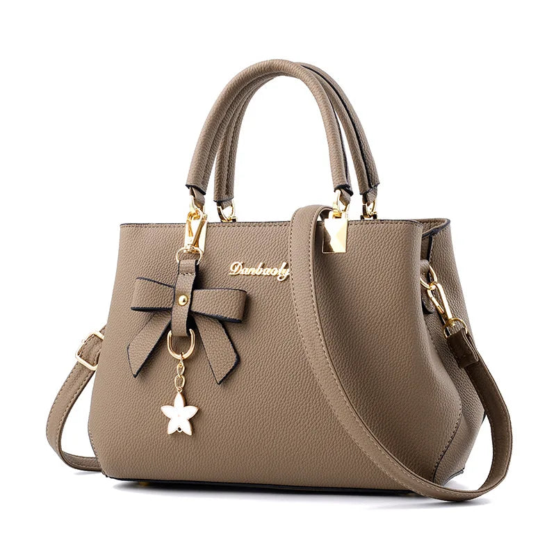 Big Bag Shoulder Messenger Handbag Korean Version Large Capacity Female Bag