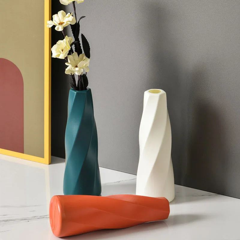 Simple Vase Decoration