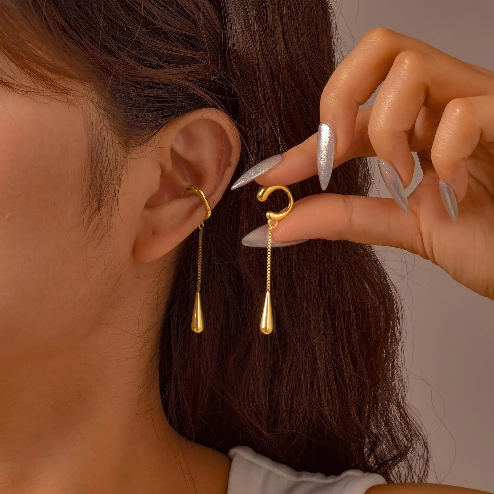C-shaped Stainless Steel Teardrop Tassel Ear Cuff Clip Earrings for Women 1piece, No Piercings, Ear Cartilage Clips
