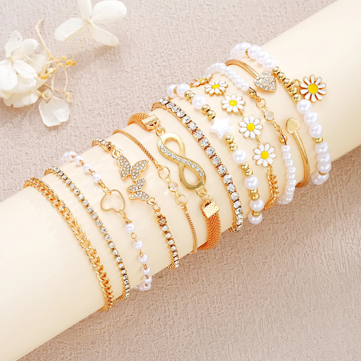 12PCS Boho Infinity Symbol Daisy Flower Bracelets for Women Retro Gold Color Heart Butterfly Crystal Bracelets Set Party Jewelry