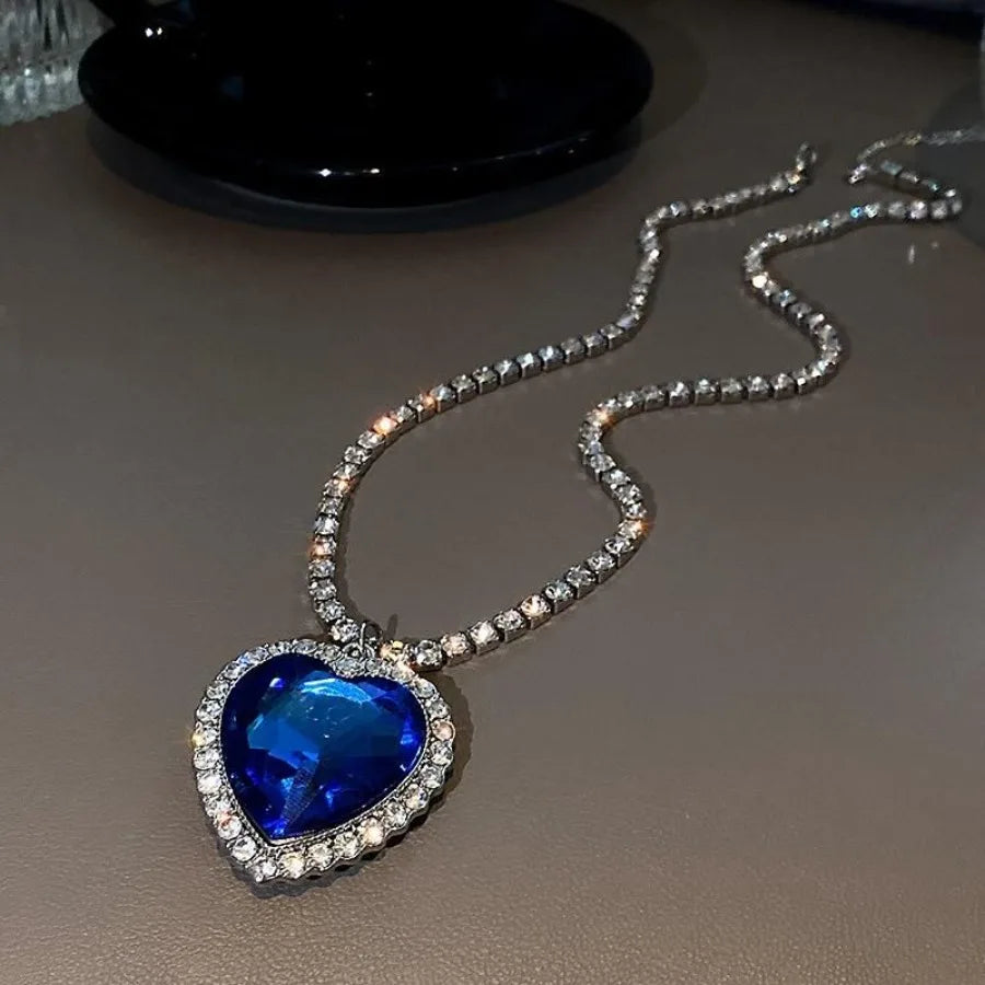 Big Crystal Heart Pendant Necklace For Women Full Rhinestone Necklace Titanic Heart Of Ocean Blue Heart Love Forever Jewelry