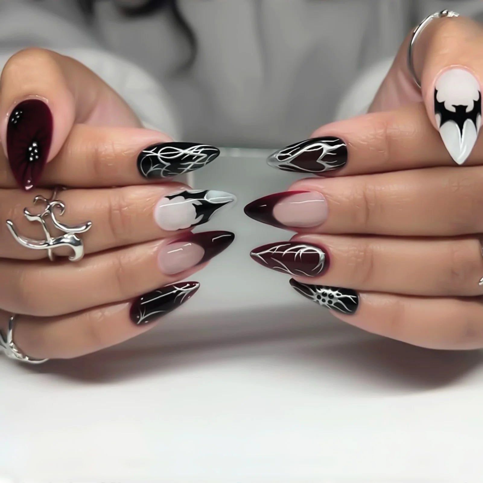 Gradient Black Fake Nails Long Ballerina Nails Press on Simple Full Cover False Nails Tips for Women Girls DIY Manicure 24Pcs