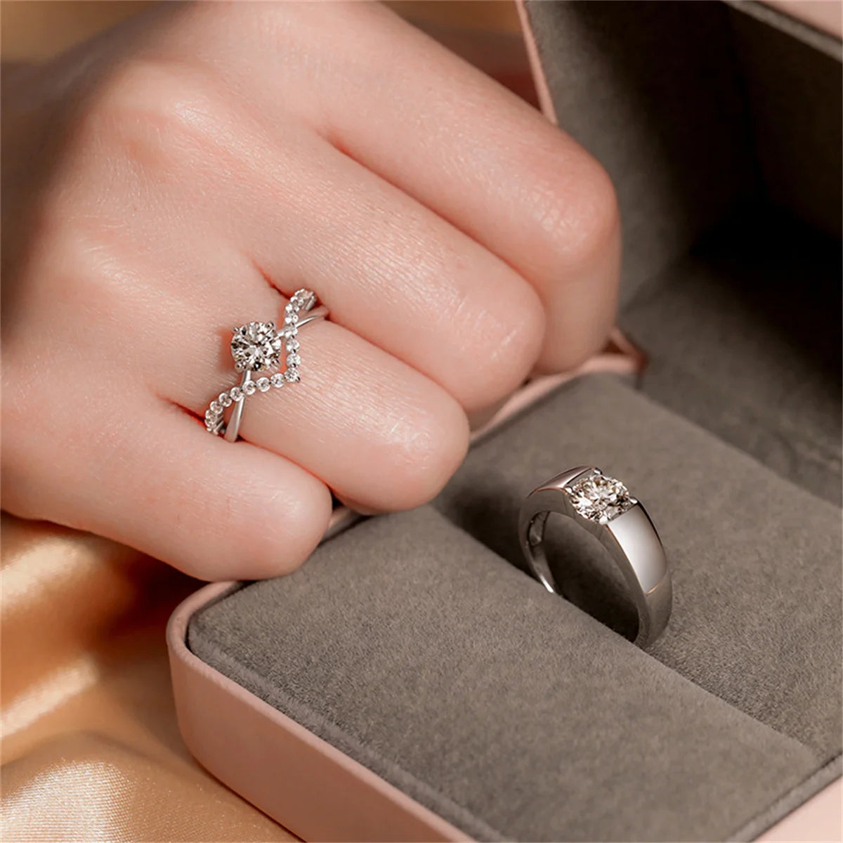 2Pcs/set Silver Plated Crown Square Couple Rings For Women Men Punk Forever Endless Love Wedding Ring Valentine's Day Jewelry