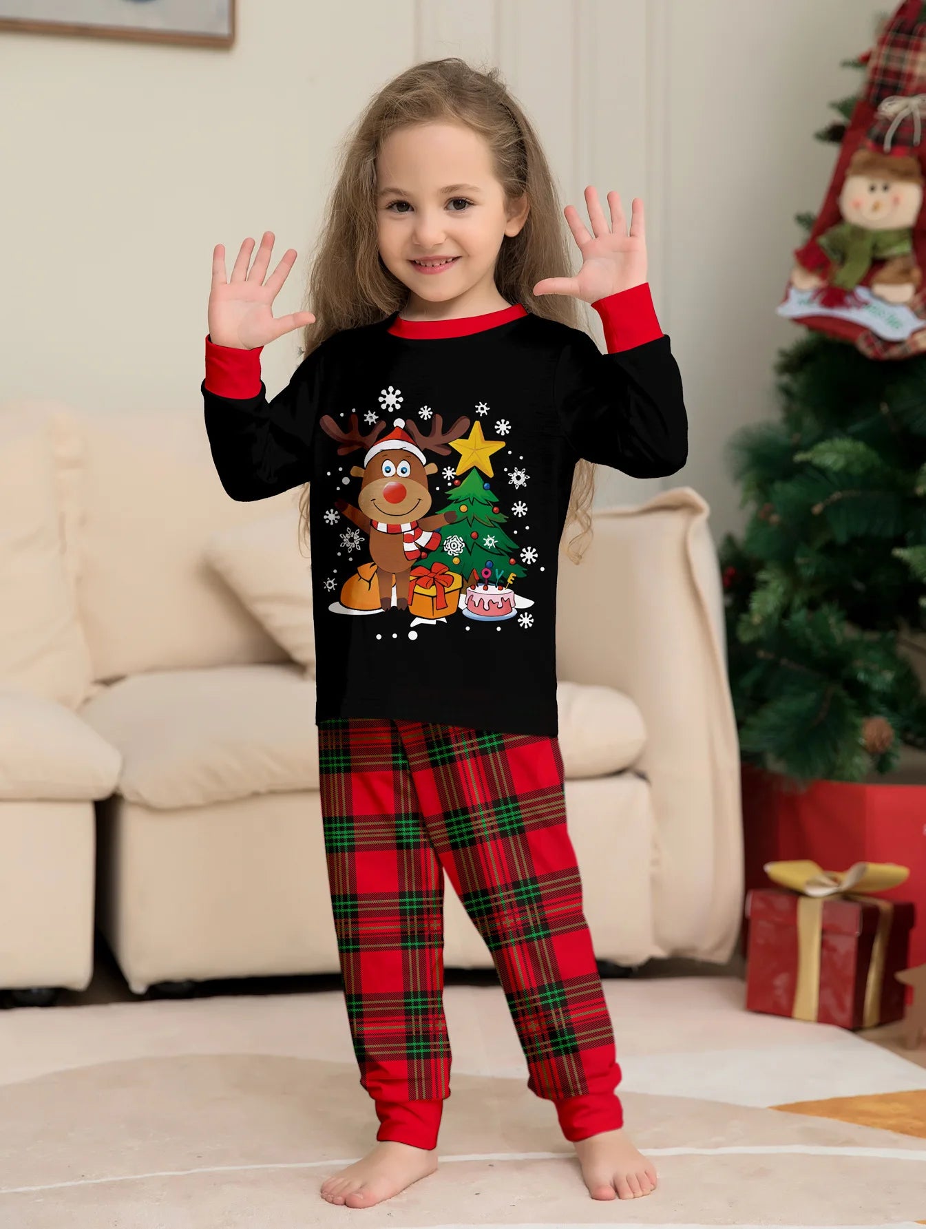 2025 Christmas Outfit Pajamas Family Matching Adult Kids News Xmas Pyjamas Clothes Set Baby Rompers Casual Sleepwear Family Look