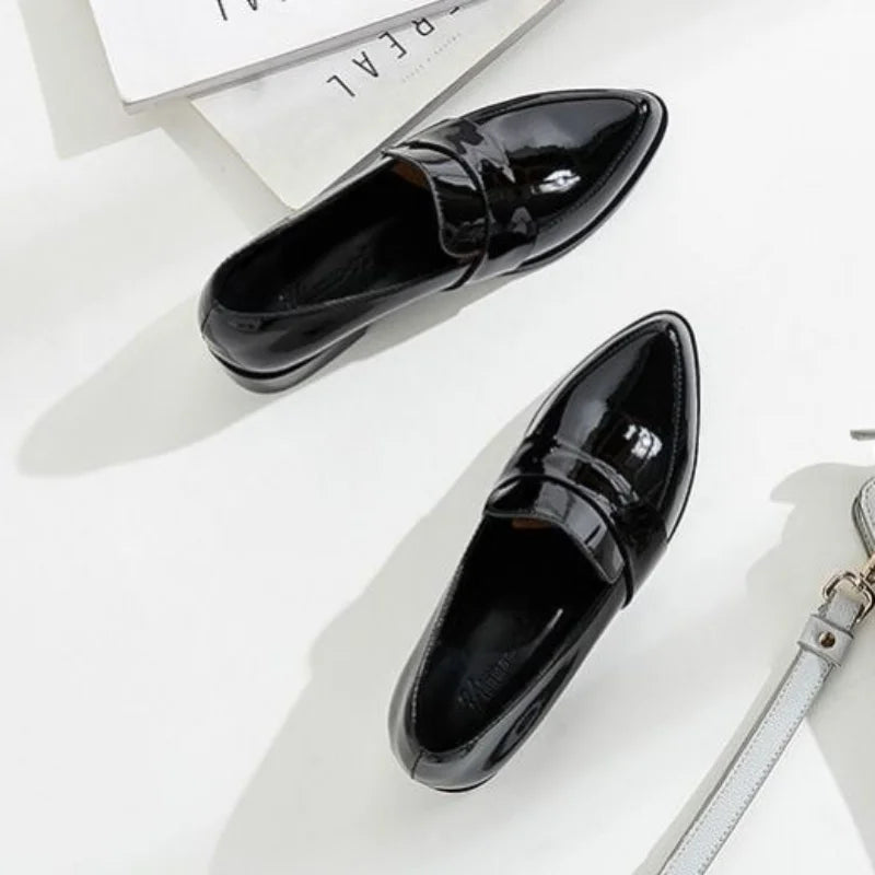 Shoes for Women 2025 Pointed Toe Ladies Summer Footwear Low Heel Elegant Black Moccasins Formal Korean Style Chic Point Lastest