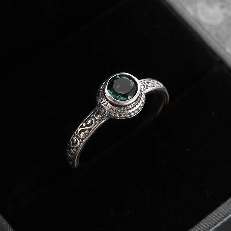 Exquisite Vintage Green Zircon Ring for Women Simple Charm Banquet Party Birthday Anniversary Gift