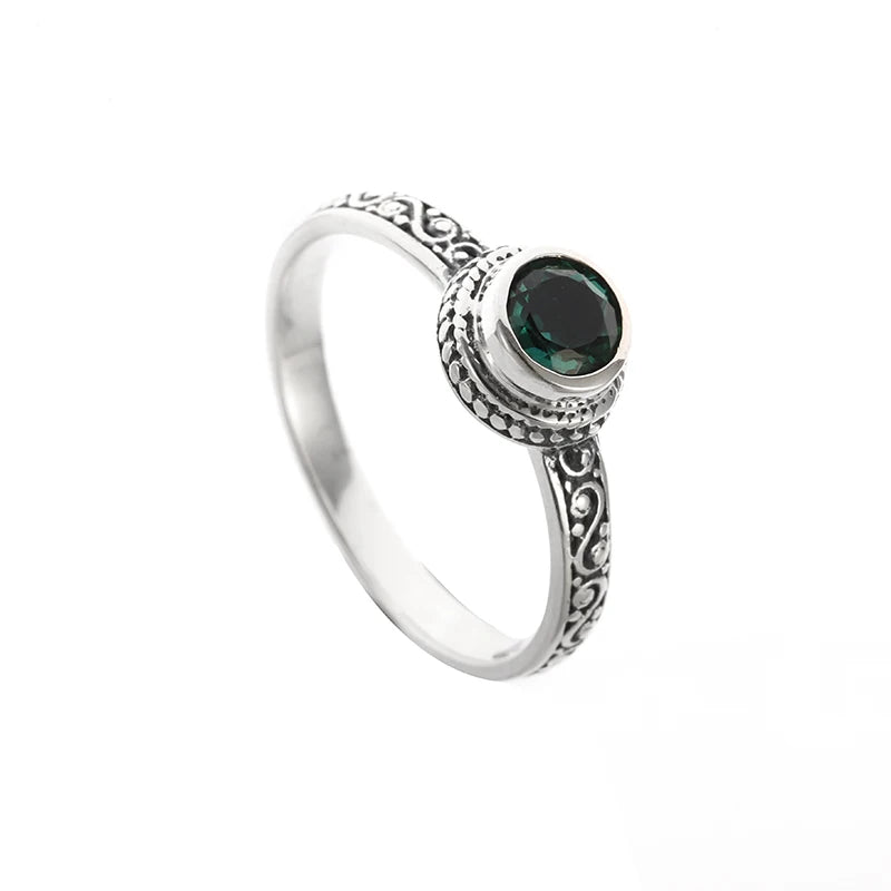 Exquisite Vintage Green Zircon Ring for Women Simple Charm Banquet Party Birthday Anniversary Gift