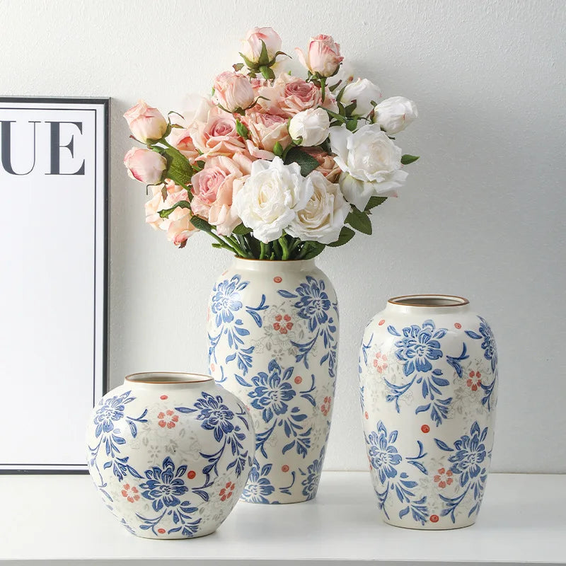 Red and White Porcelain Vase Elegant Classical Flowers Pot