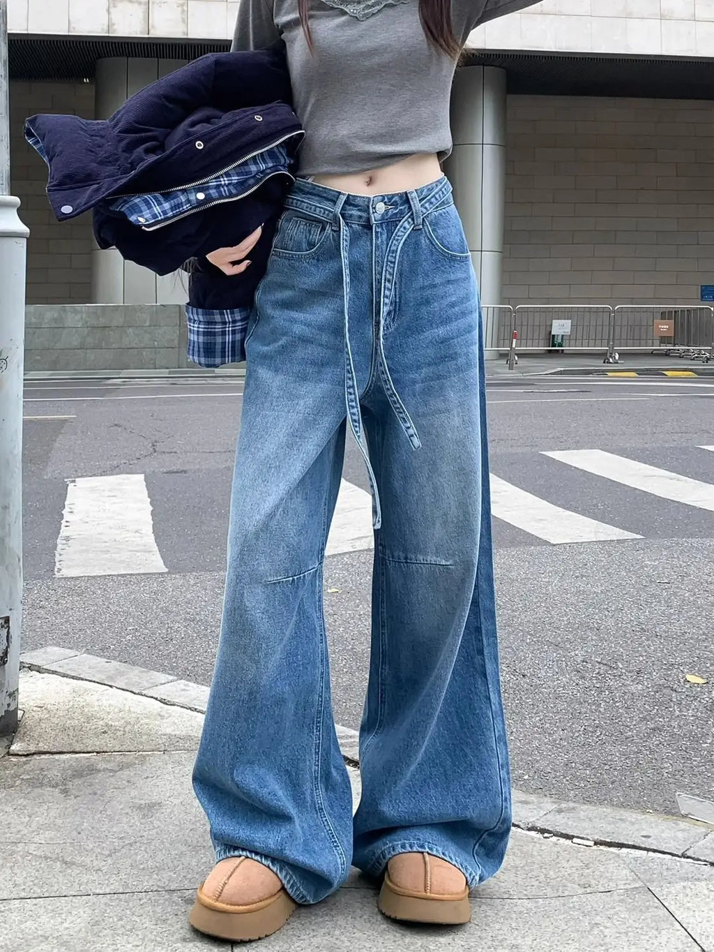 Women's Wide-Leg Jeans High-Waisted