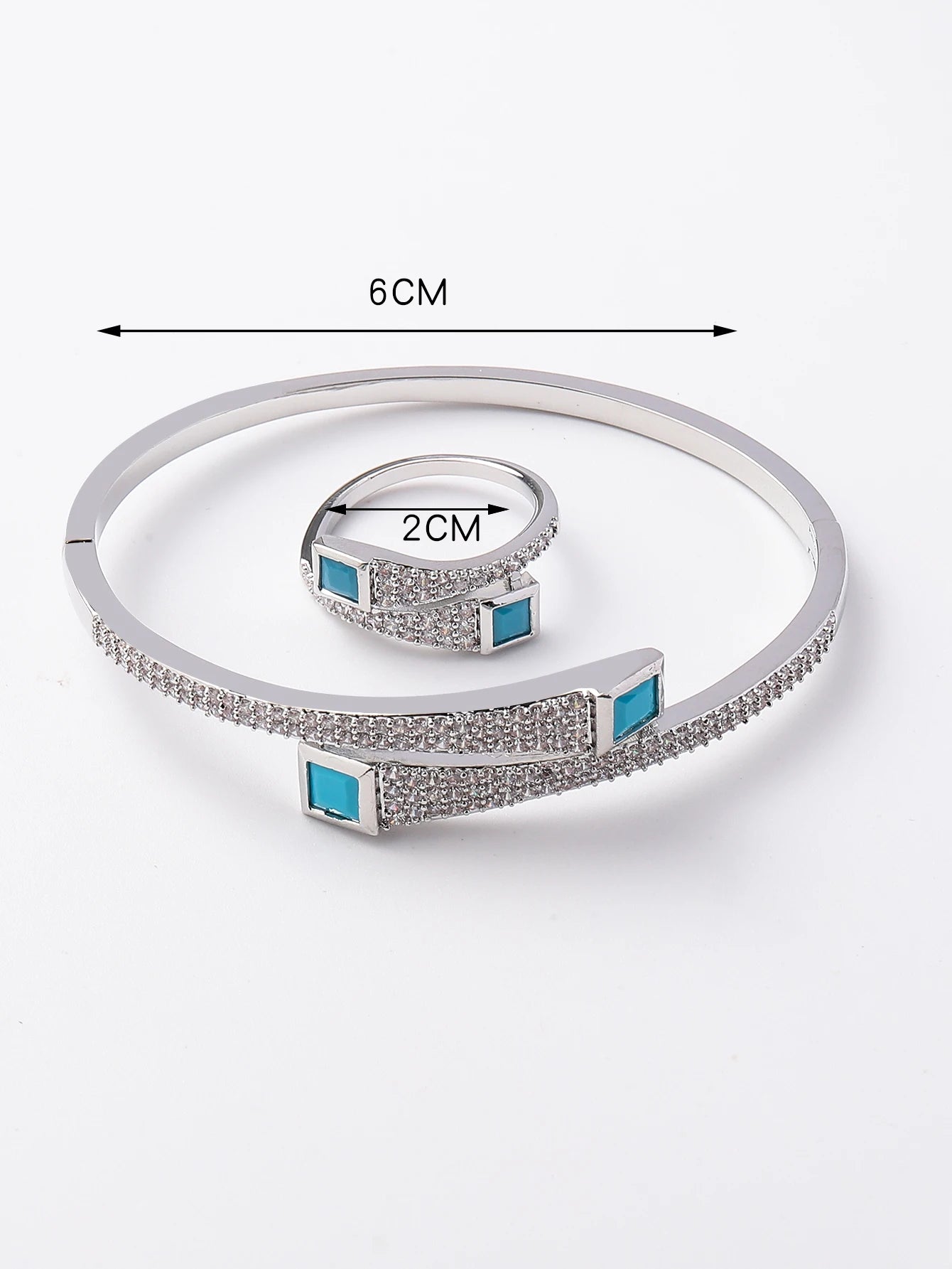 A set of women's new European and American light luxury exquisite trend turquoise zirconium inlaid bracelet ring set