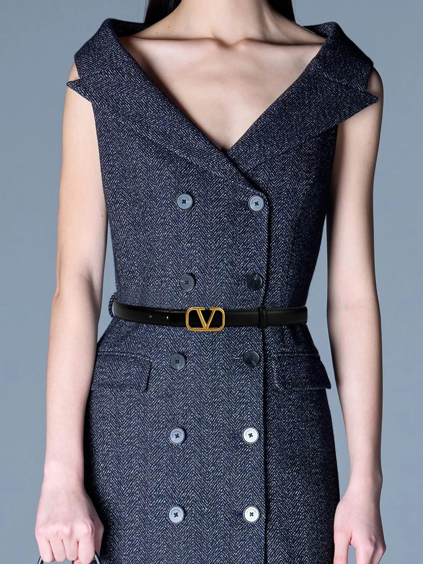 Women's belt with V letter alloy buckle, meticulously crafted from durable PU material. Featuring a sleek, modern design that ex