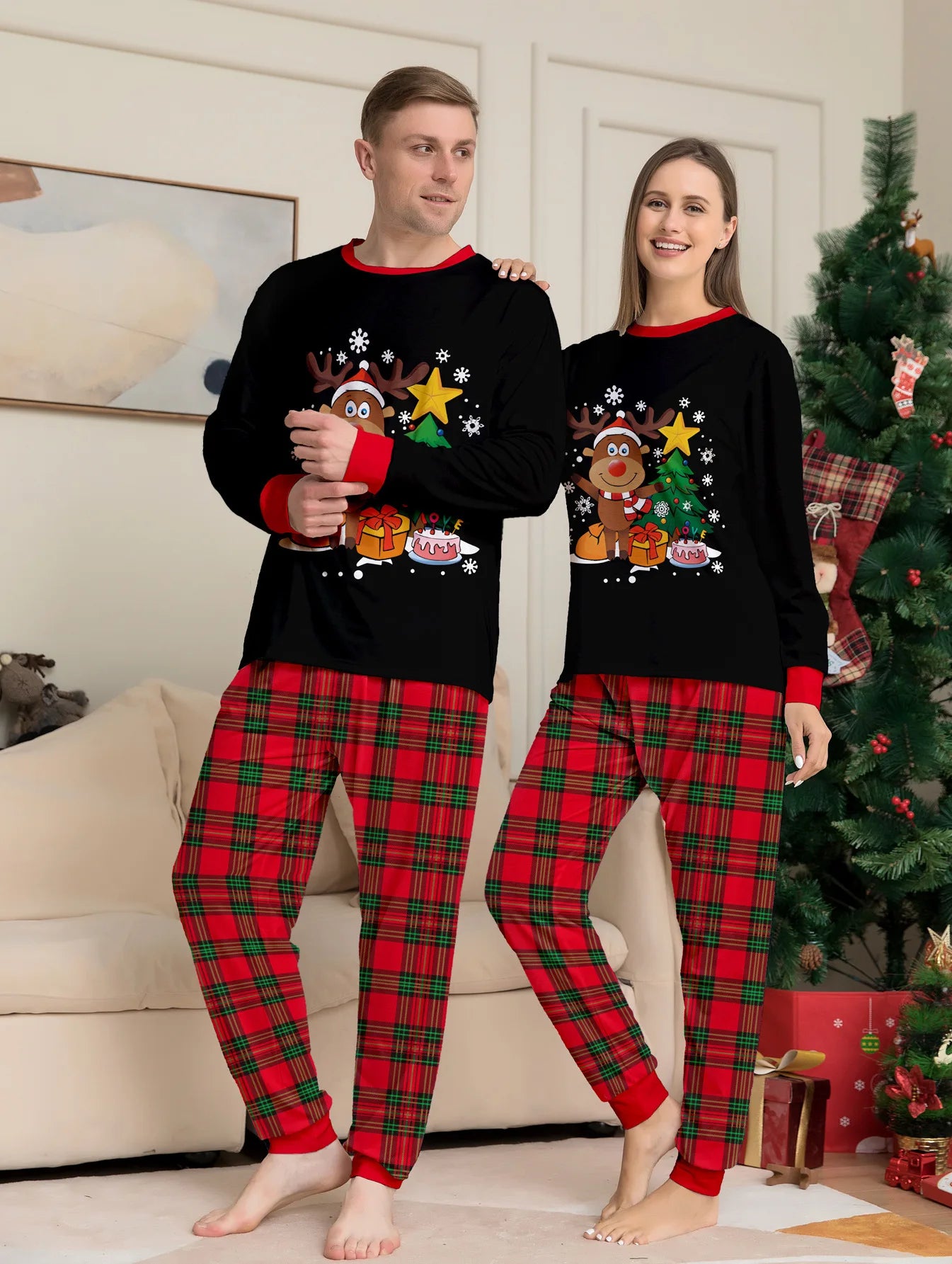 2025 Christmas Outfit Pajamas Family Matching Adult Kids News Xmas Pyjamas Clothes Set Baby Rompers Casual Sleepwear Family Look