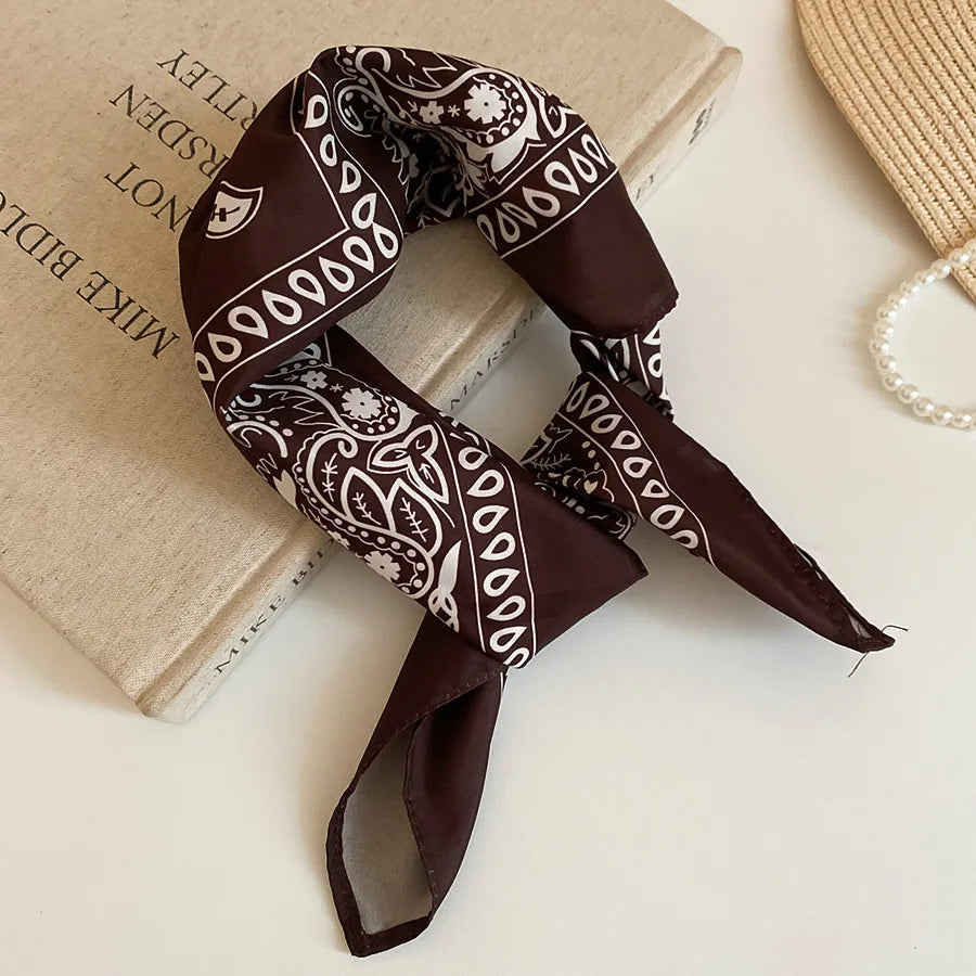 New Fashion Sunflower Printed Headscarf Hip Hop Wine Bandana Scarf Girls Square Scarves Headwear Bohemian Head Scarf Headbands D