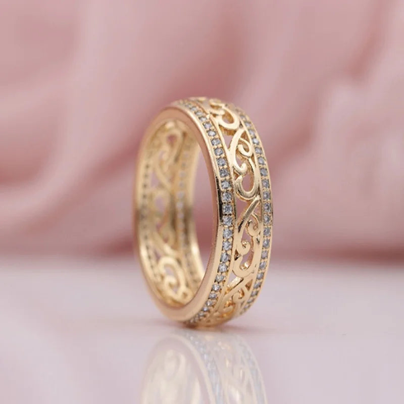 Exquisite Vintage Green Zircon Ring for Women Simple Charm Banquet Party Birthday Anniversary Gift