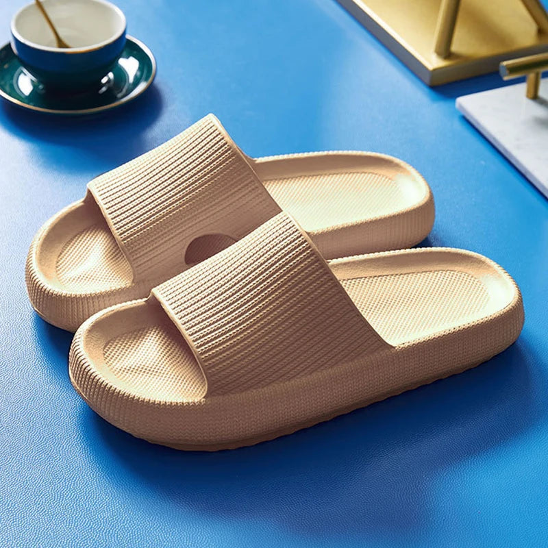 Women Thick Platform Cloud Slippers Indoor Home Eva Soft Sole Pillow Slides Sandals